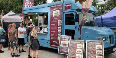 Besucher werden kulinarisch verw&ouml;hnt.