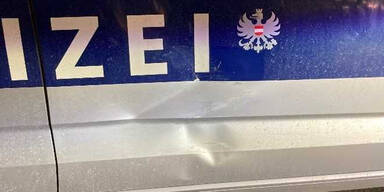 16-Jähriger fährt Polizisten mit Auto an