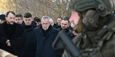 VdB in Butscha: Spuren der Gr&auml;uel und Zeichen der Hoffnung