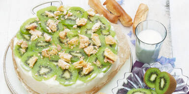 Buttermilch-Kiwi-Torte