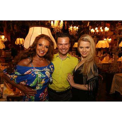 Gary Lux mit Sissi Gottsbachner, Marcus Strahl