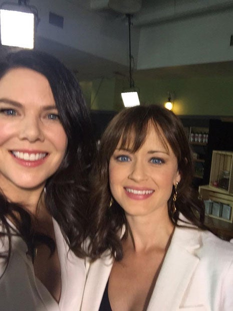 Gilmore Girls, Lauren Graham, Alexis Bledel
