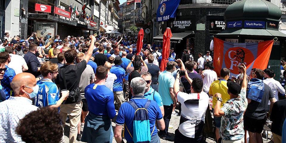 So feiern tausende Briten in Porto