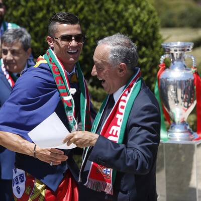 So feiern die Portugiesen