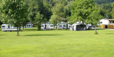 Horror-Unfall: Tante überrollt Baby