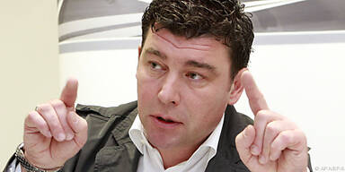 Canori will entlastet werden