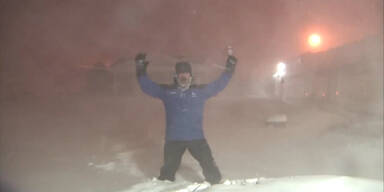 Wettermann im Schneesturm