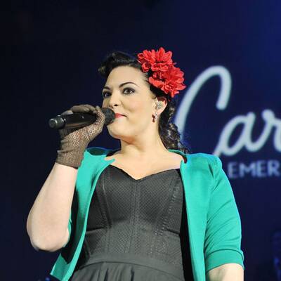 Rihanna - Queen of Downloads