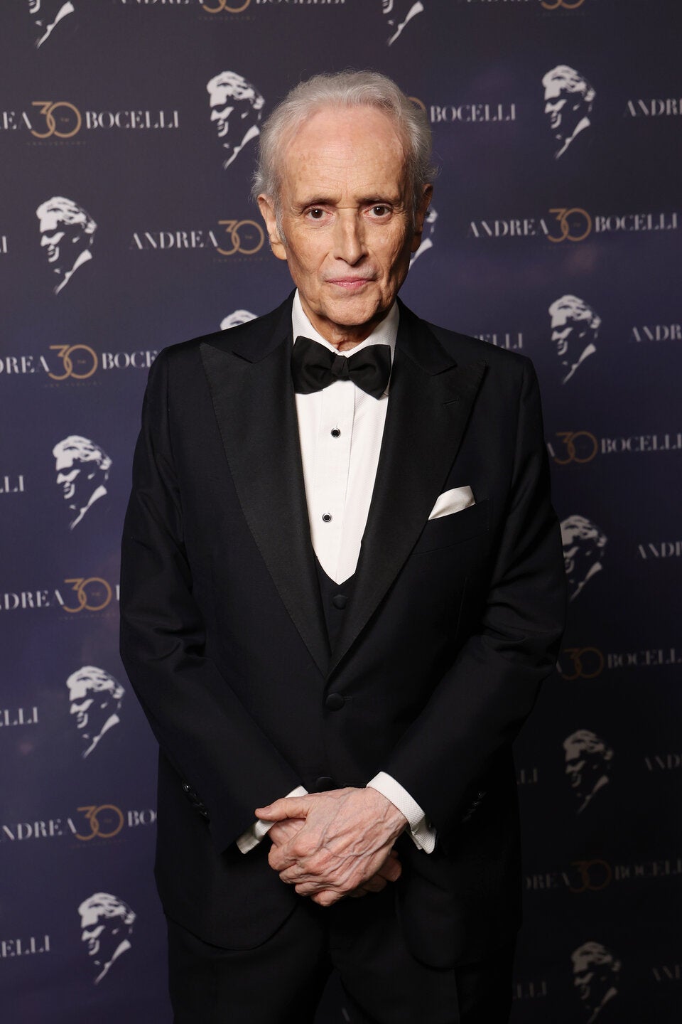 Star-Selfie des Jahres – mit Bocelli, Depp, Sheeran, Crowe & Smith