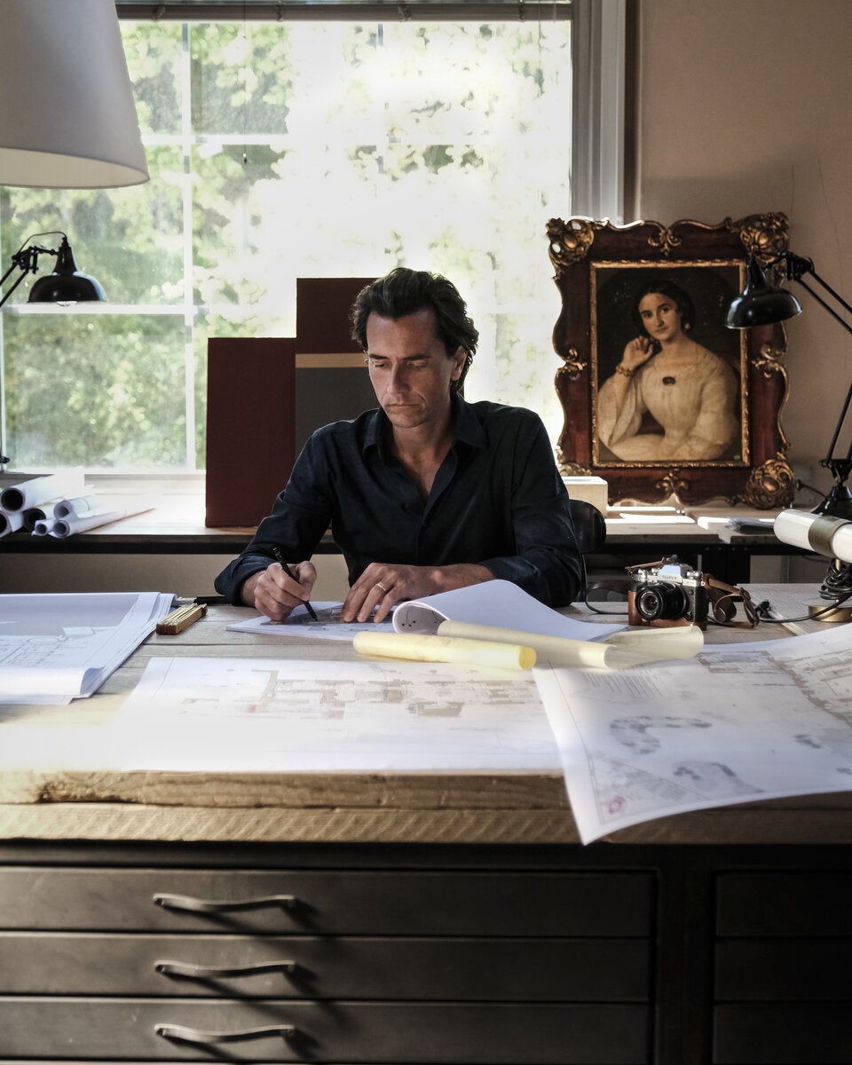 Architekt und Gastgeber zugleich: Graf Benedikt Bolza prägt Reschio als konsequent kuratiertes Gesamtkunstwerk.