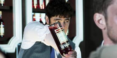 Making-of: Benicio Del Toro ist der Campari-Mann