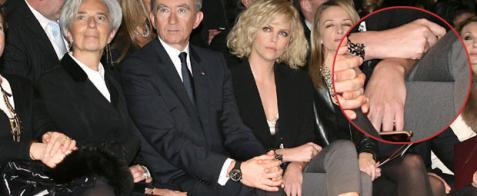 Charlize Theron legt Verlobungsring ab!