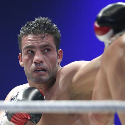 Vitali Klitschko vs. Manuel Charr