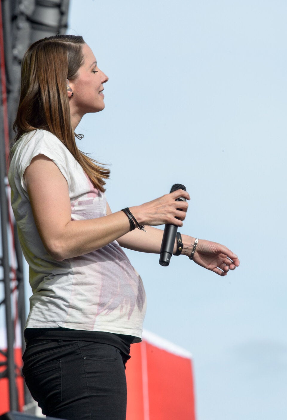 Christina Stürmer verrät ihr Baby-Geheimnis: „Mit meiner riesen Kugel !