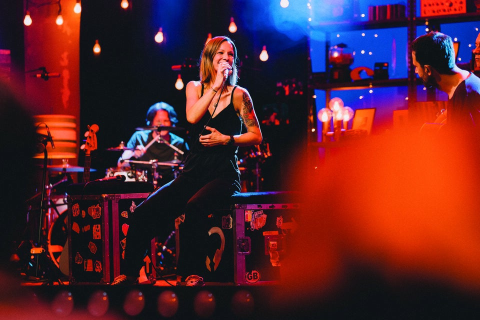 Wolfgang Ambros veredelt heute den Tourstart von Christina Stürmer