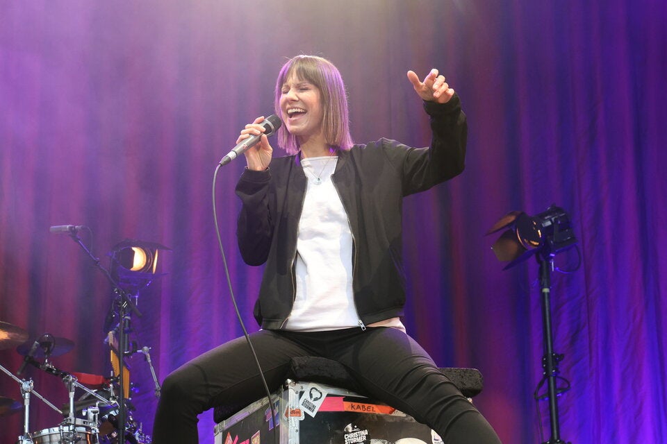 Christina Stürmer verrät ihr Baby-Geheimnis: „Mit meiner riesen Kugel !