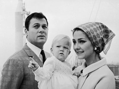 Christine Kaufmann und Tony Curtis, Tochter Alexandra und Allegra