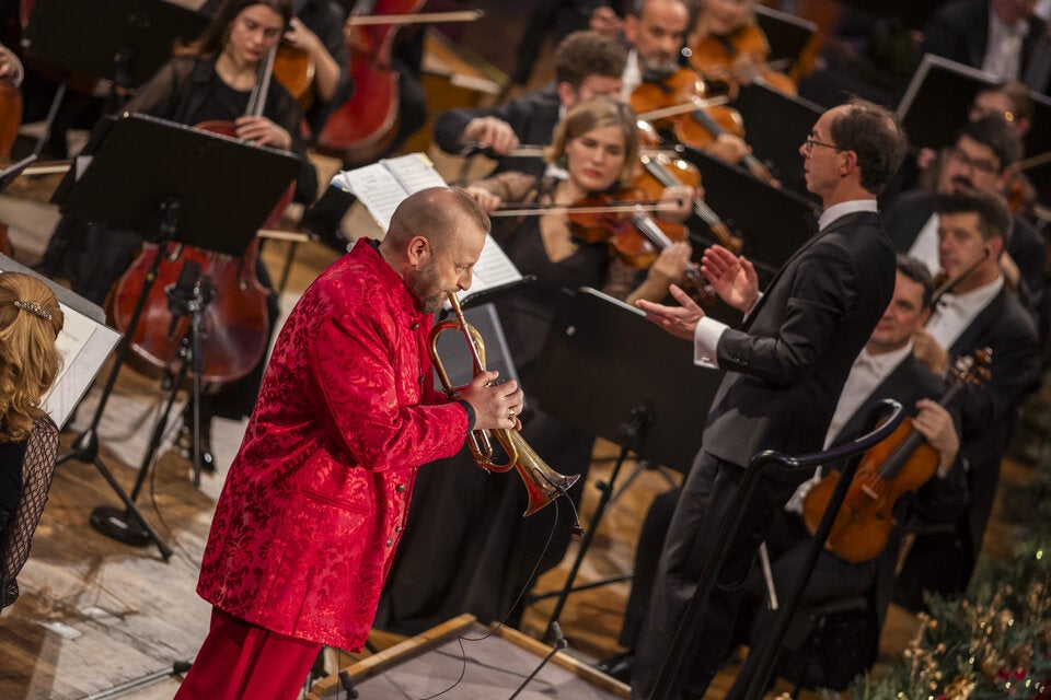 Hörbiger und Sängerknaben als Hits von 