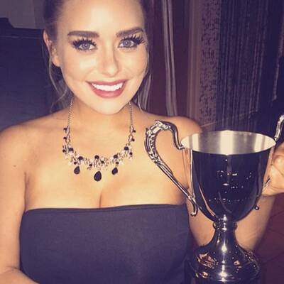 So heiß ist Amy Christophers