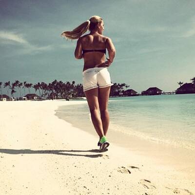 So sexy urlauben die Tennis-Ladies