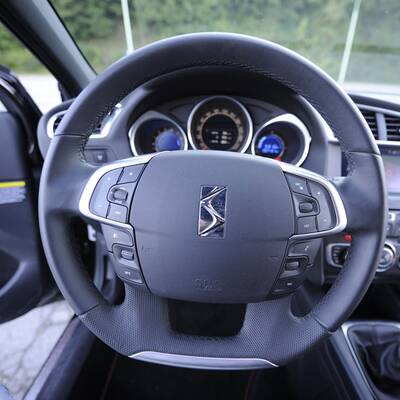 Zweiter Akt der DS-Linie