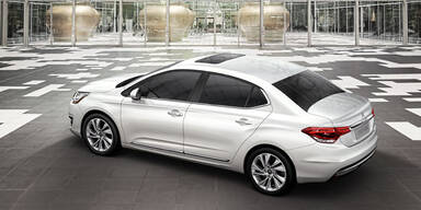 Citroen bringt den C4 L und C-Elysée