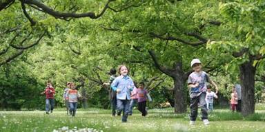 W&auml;hring wird zum  Kindermoden-Gr&auml;tzel