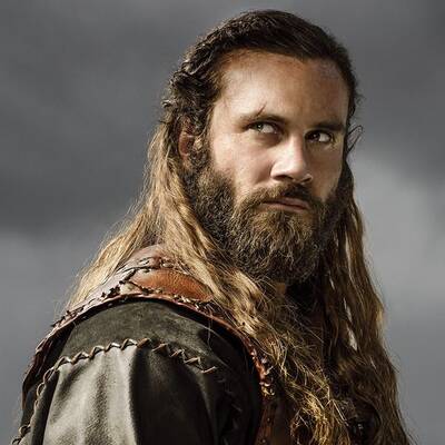 Clive Standen