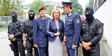 Fekter warnt vor Terror