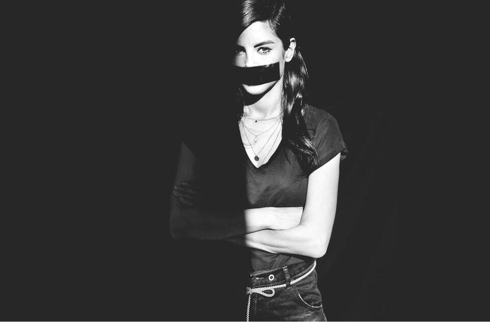 Mit diesem Foto wandte sich Collien Fernandes an ihre Follower:innen und rief dazu auf, sich zu wehren.