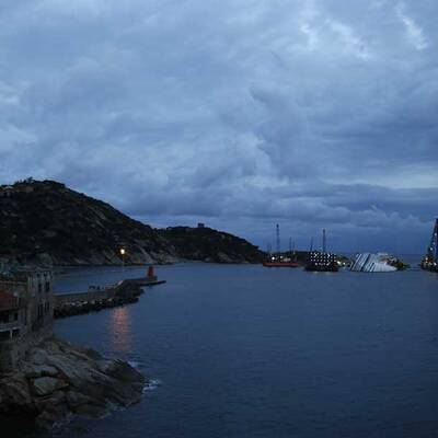 Tränen zum Gedenken an Costa Concordia