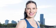 Conny Kreuter zeigt, wie sie sich in der Schwangerschaft fit hält