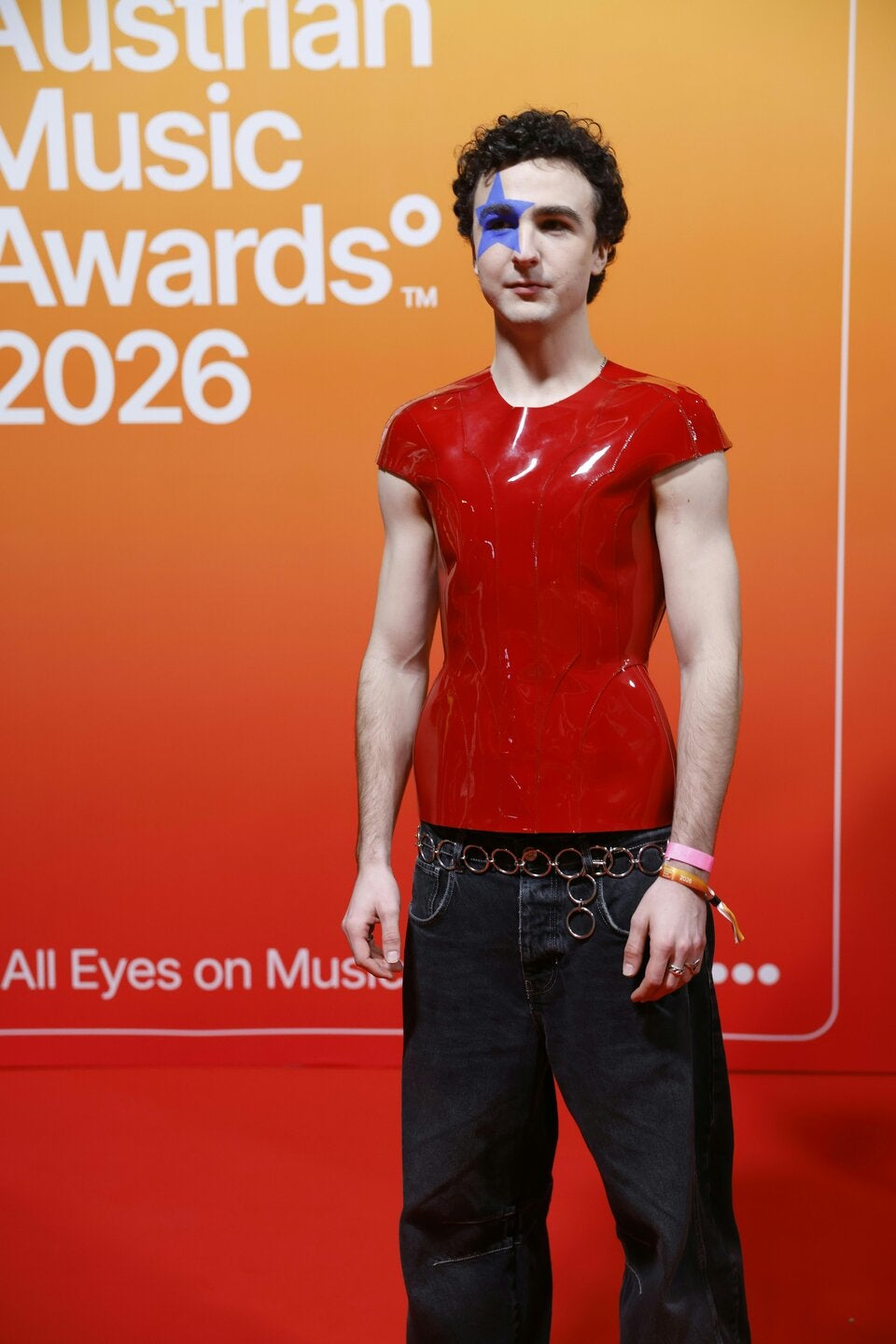 ESC-Hammer: Cosmó rockt die Starnacht!