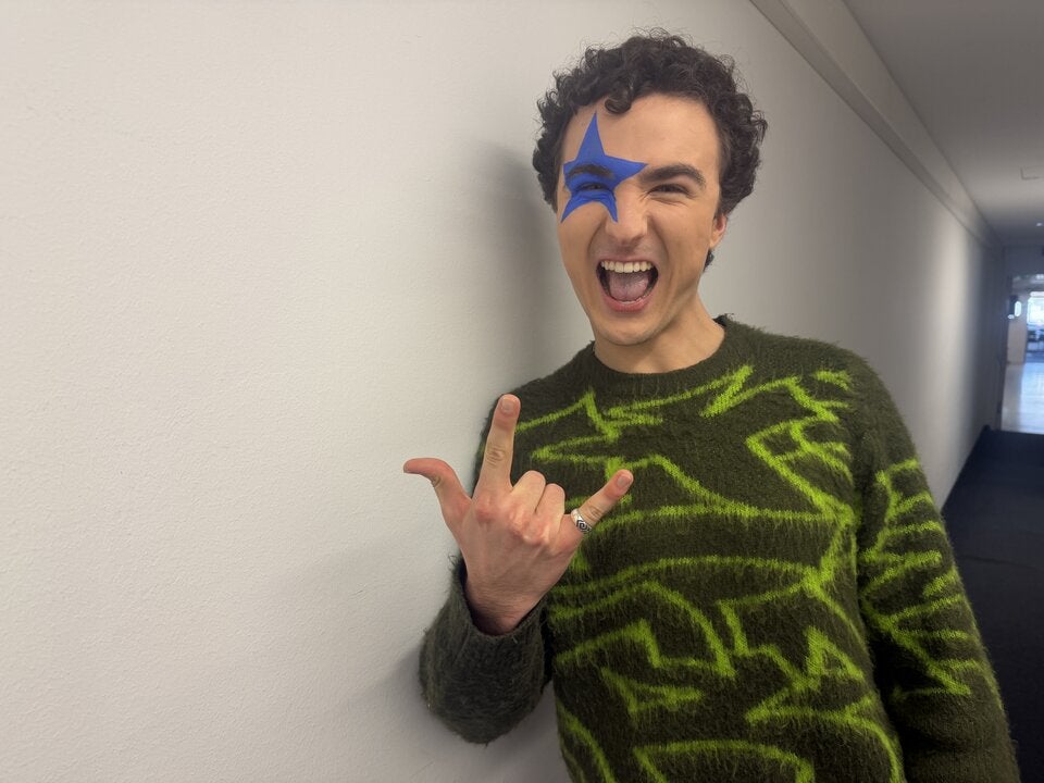 So kontert Cosmó jetzt dem Hass! Heute im großen oe24.TV-Interview