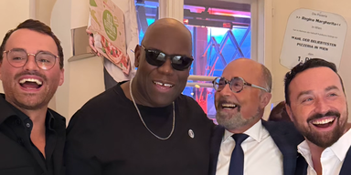Carl Cox mit den Barbaros