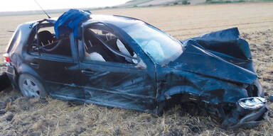 Crash am Weg zur Party: 2 Tote