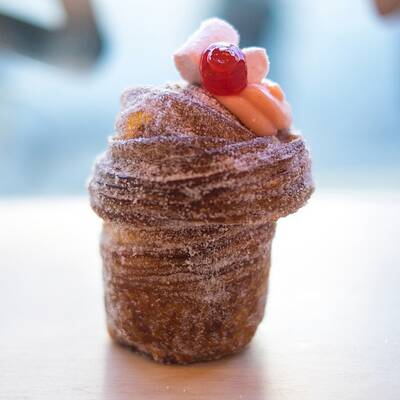 Cruffin Matcha Marshmallow