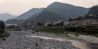 Salziges Meerwasser bedroht Ebene um Fluss Po