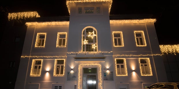 Festbeleuchtung Weihnachtshaus Graz Steiermark Auersberggasse