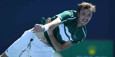 Tennis: Topgesetzter Medwedew im Viertelfinale out
