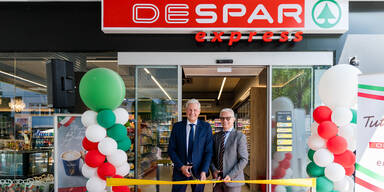 Kopie von v.l.: SPAR-Vorstandsvorsitzender Hans K. Reisch