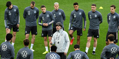 DFB-Teamtraining mit Bundestrainer Jogi L&ouml;w