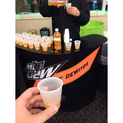 18 Essen, die beweisen, dass Amerika am kulinarischen Abgrund steht