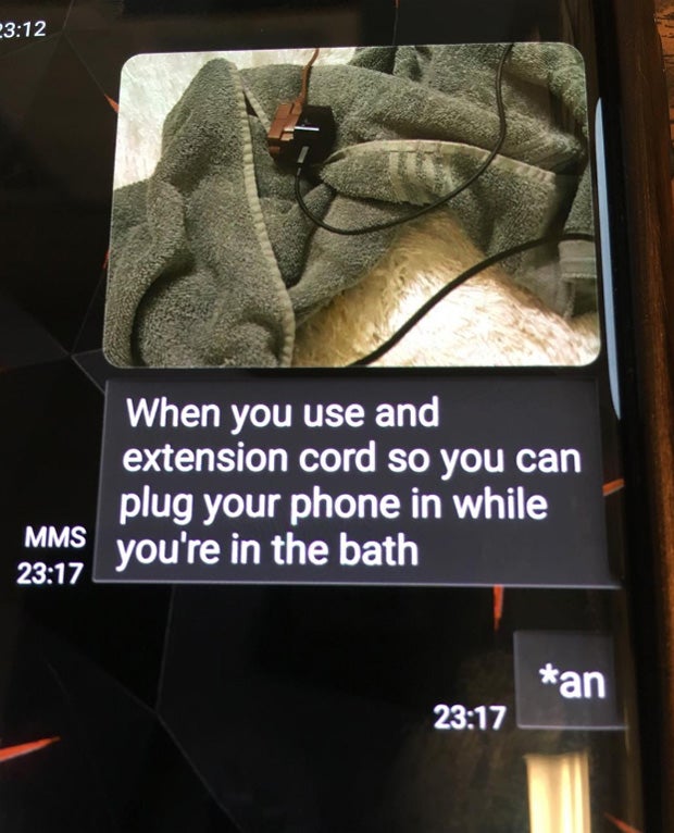 Tragische letzte SMS von Madison (14): „Handy einstecken und in der Badewanne nutzen“