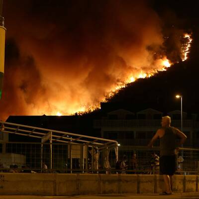 Brände bedrohen Split