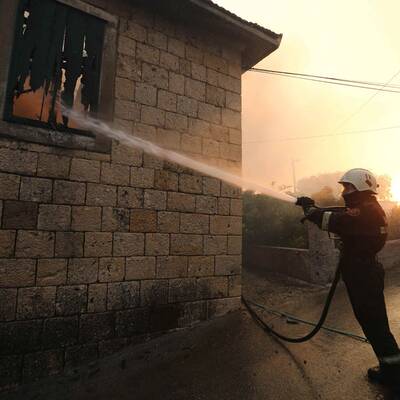 Brände bedrohen Split