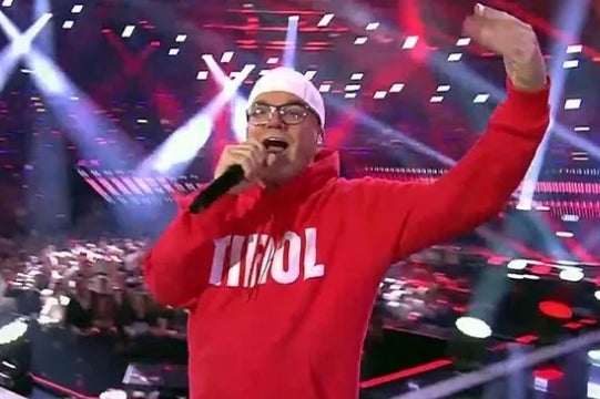 Paukenschlag: DJ Ötzi bremst Helene Fischer aus