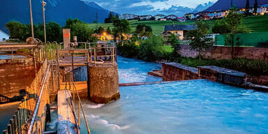 Drama um kleinen Bub im Gurglbach