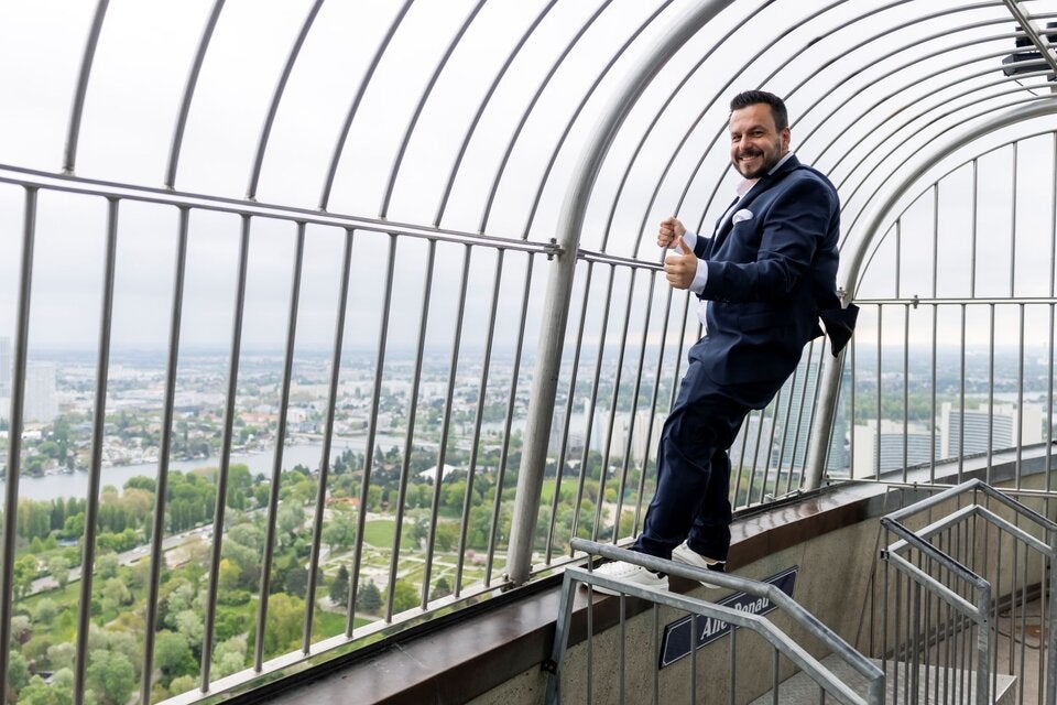 Donauturm-Geschäftsführer Roman Bauer hat selbst Höhenangst.