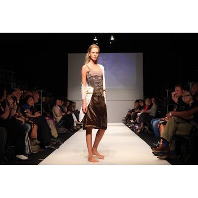 Dominique Raffa/ Ruins of Modernity / Valentina Azizova